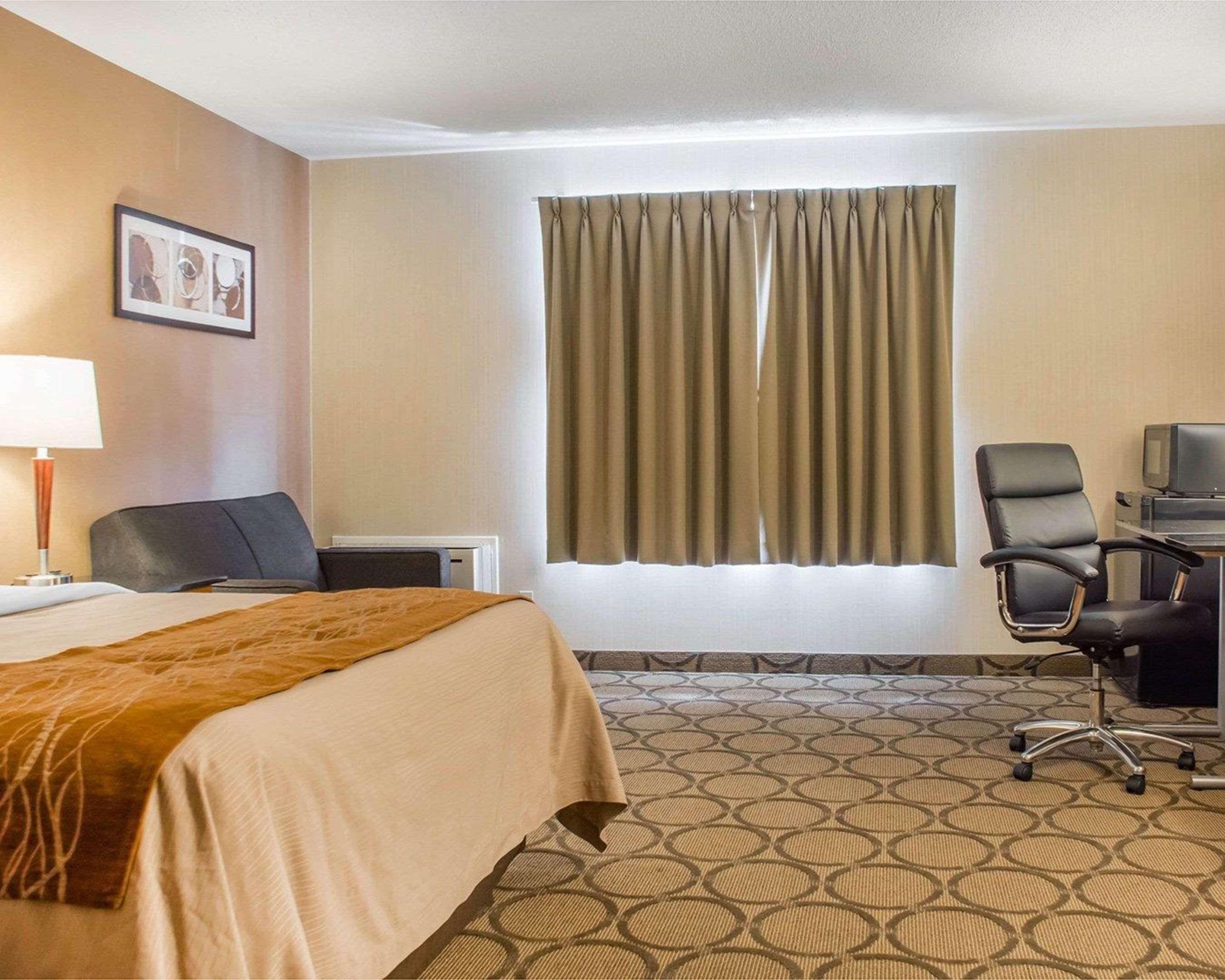 Comfort Inn Brantford Exterior foto